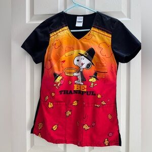 Peanuts Snoopy Thanksgiving Scrub Top | Size XS
